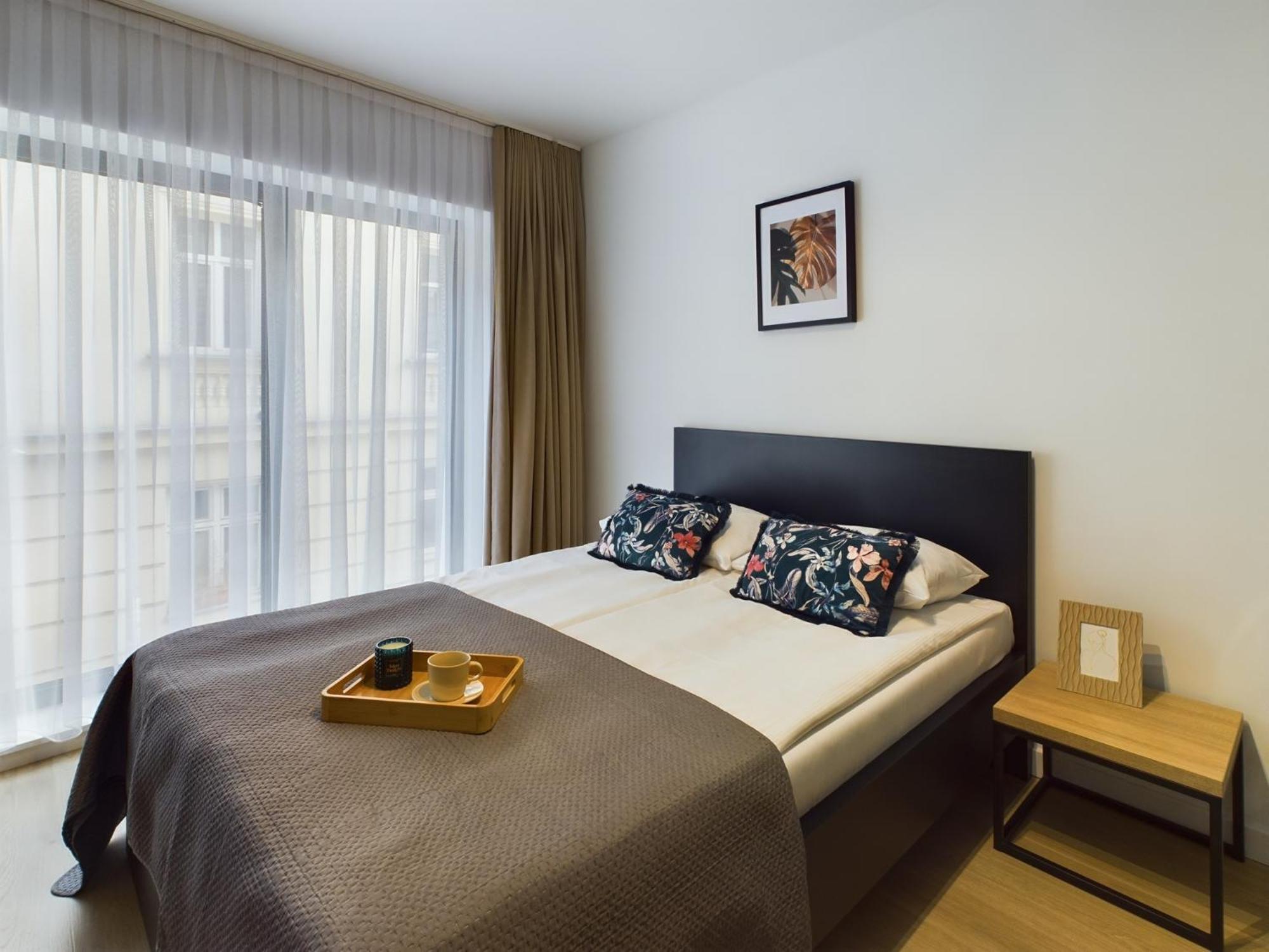 Apartment Modern With Air Conditioning In Downtown By Renters *